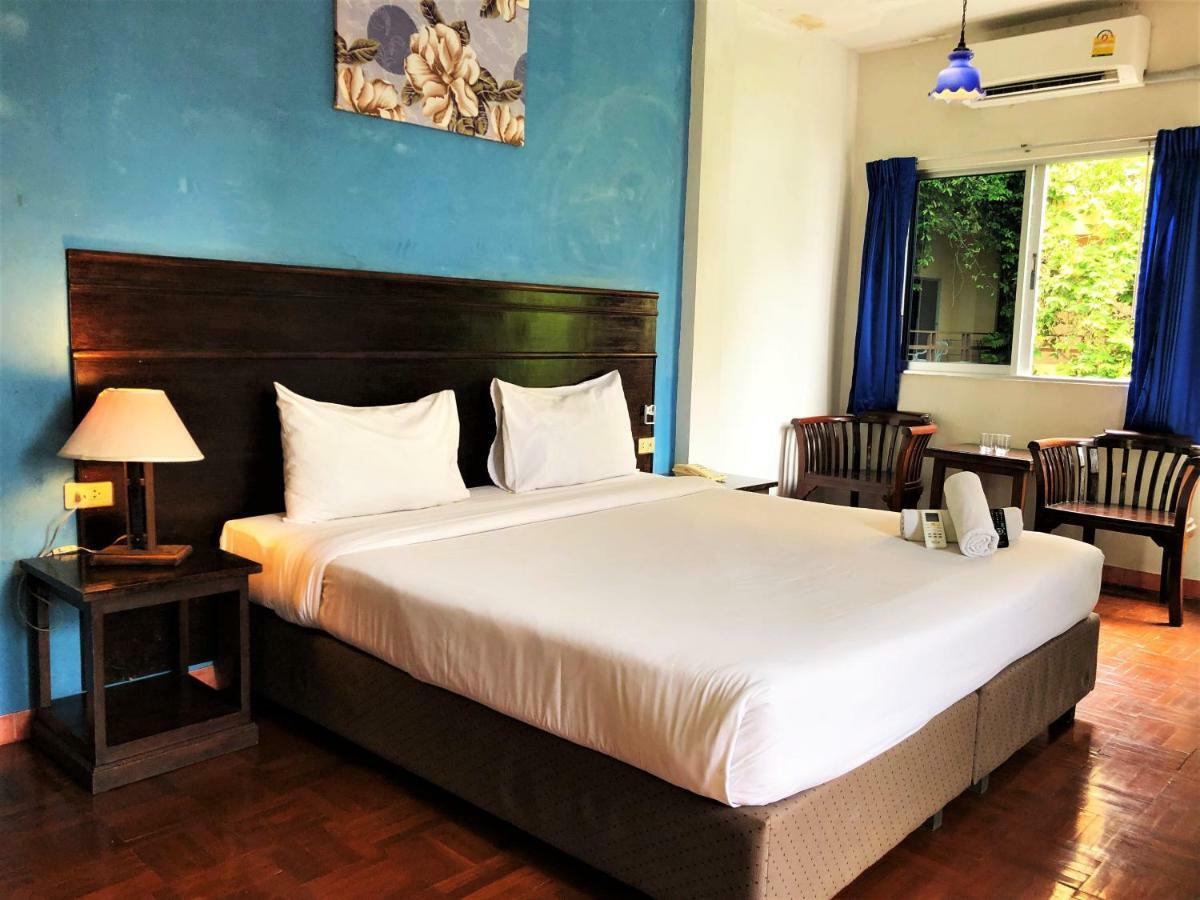 สุทัศน์คอร์ท 2 Hotel Pattaya ภายนอก รูปภาพ