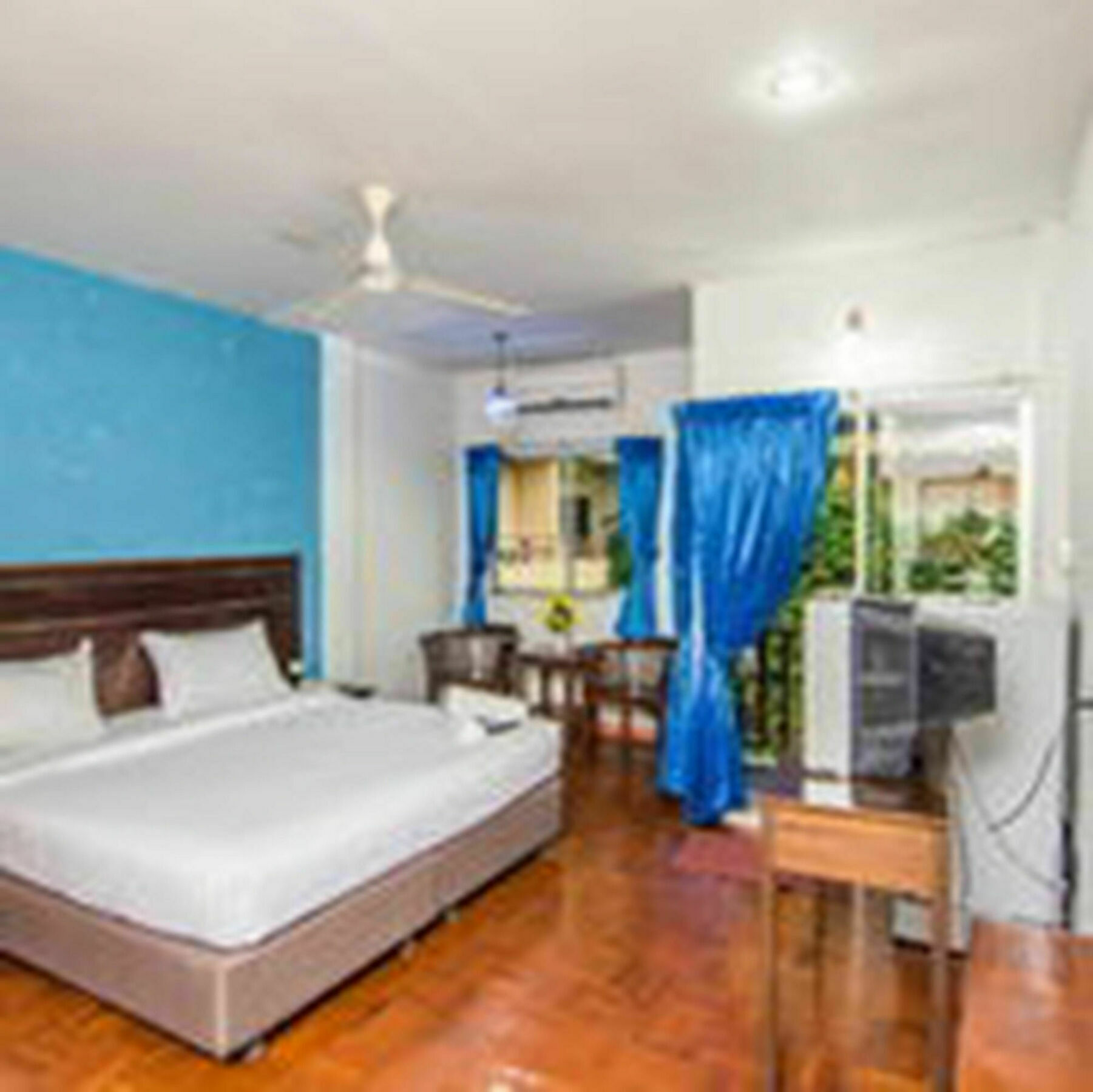 สุทัศน์คอร์ท 2 Hotel Pattaya ภายนอก รูปภาพ