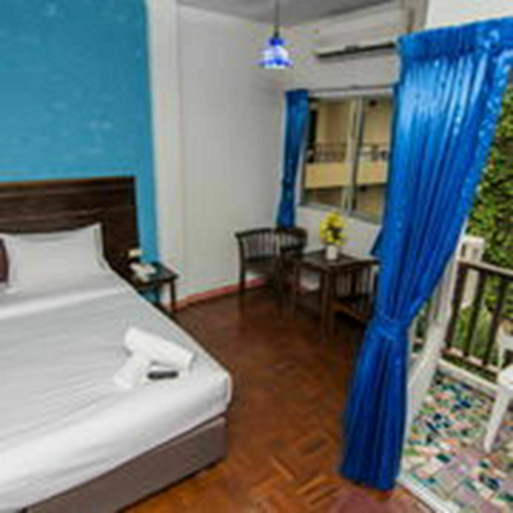 สุทัศน์คอร์ท 2 Hotel Pattaya ภายนอก รูปภาพ